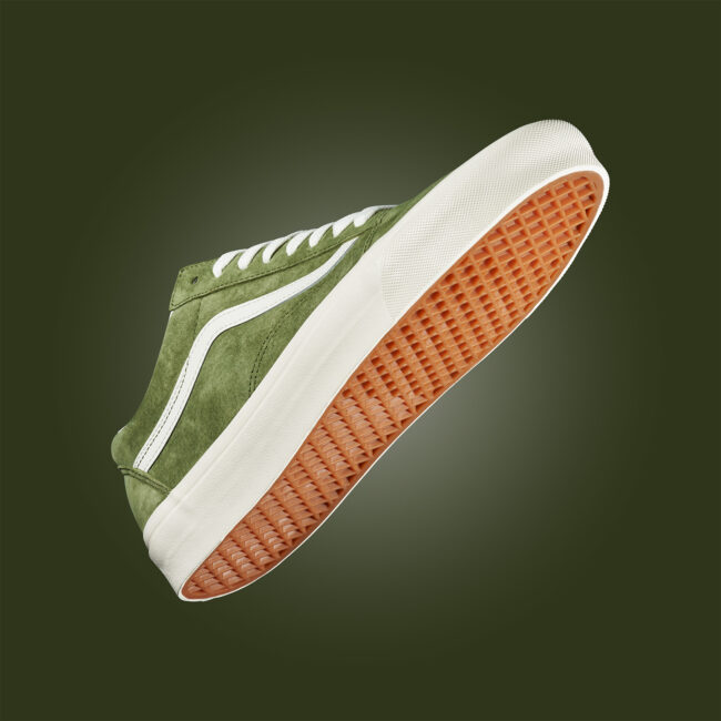 productpicture of vans shoes in green, heroshots